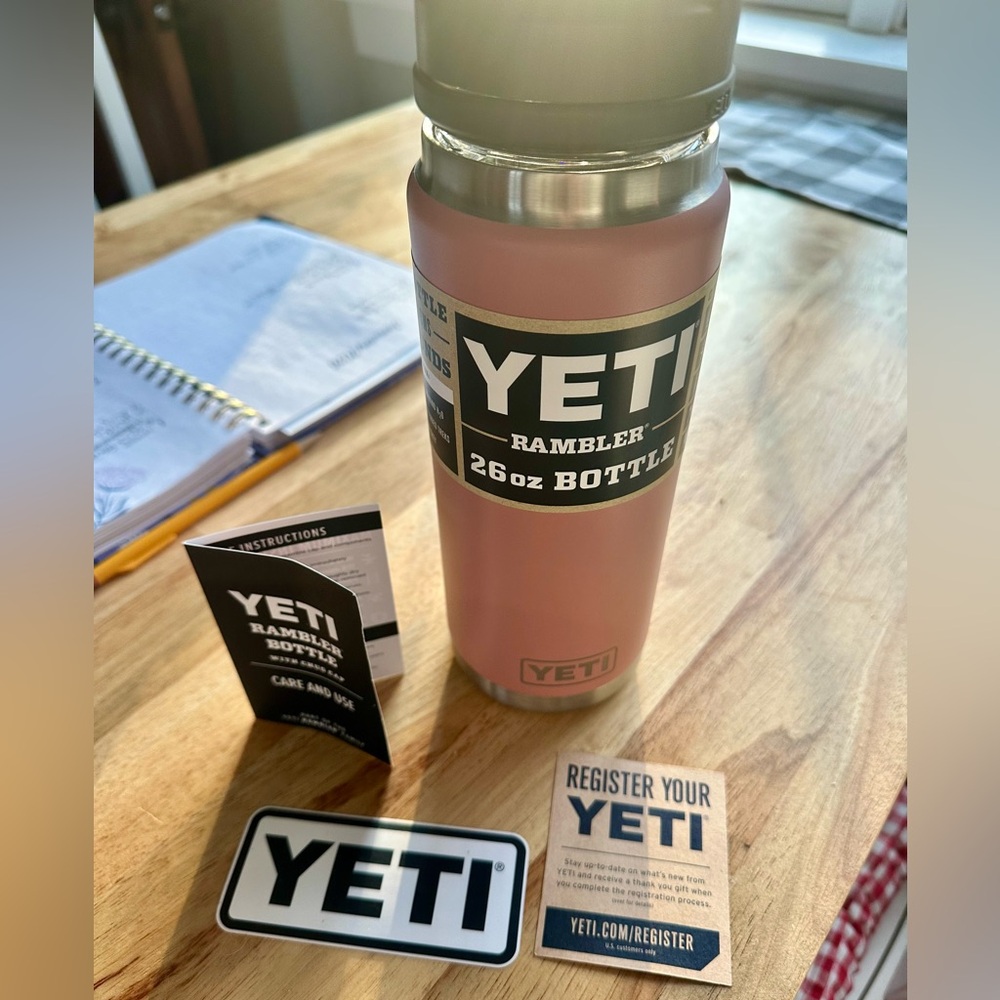 YETI Rambler 26oz Sandstone Pink Chug Top🙃